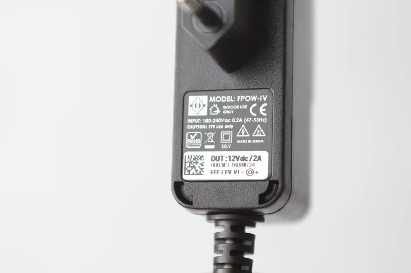 12V 2A — FPOW-IV-R24-12, pogled 2